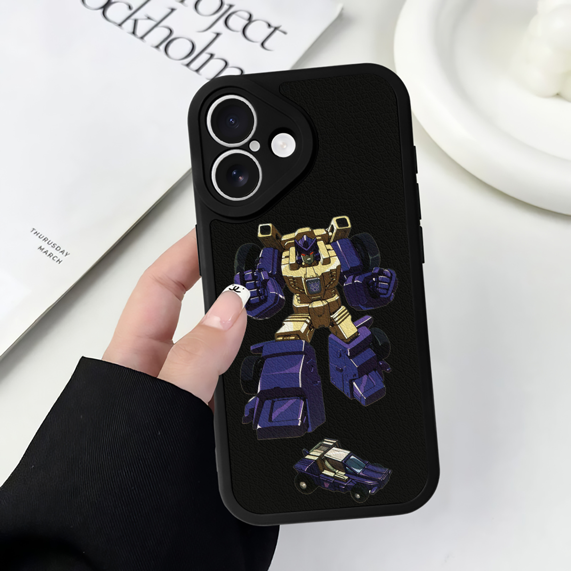 （画像用）  【iPhone 16シリーズ対応】シリコンスマホケース（レザー調） 材質：シリコン